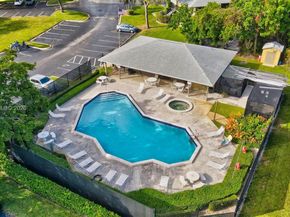 588 Trace Cir 211, Deerfield Beach FL 33441