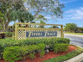 588 Trace Cir 211, Deerfield Beach FL 33441