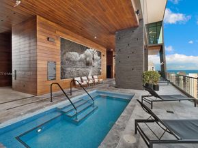 1451 Brickell Ave 2405, Miami FL 33131