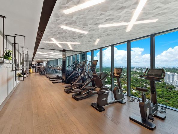 1451 Brickell Ave 2405, Miami FL 33131