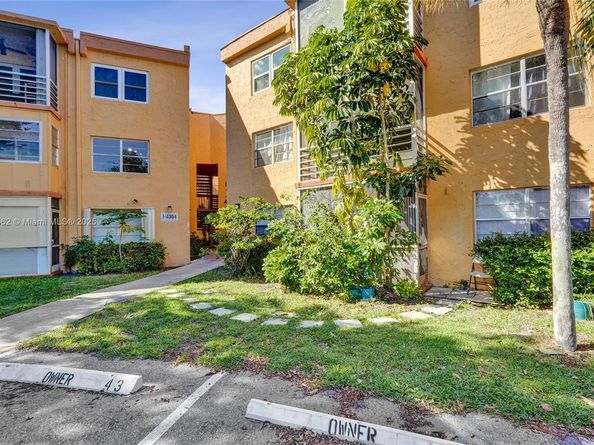 4314 NW 9th Ave 33D, Deerfield Beach FL 33064