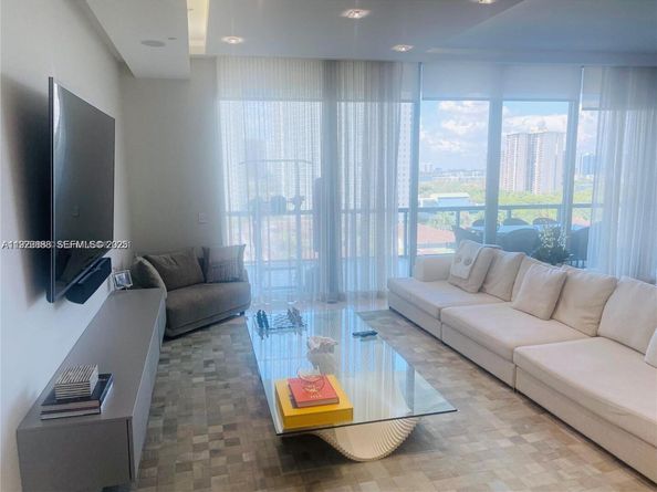 3300 NE 188th St LPH09, Aventura FL 33180