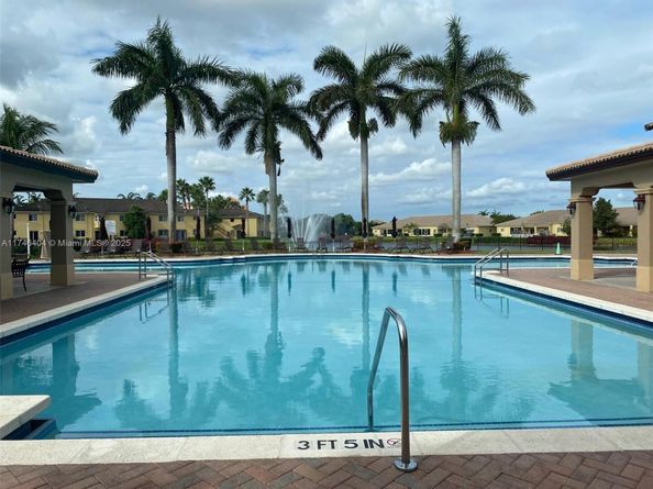 1420 NE 33rd Ave 10615, Homestead FL 33033