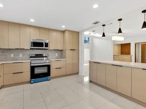 21686 Arriba Real 40A, Boca Raton FL 33433
