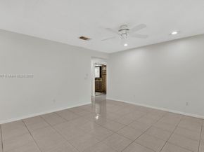 21686 Arriba Real 40A, Boca Raton FL 33433