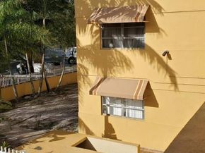 Undisclosed Address #A11757998, North Miami Beach FL 33162