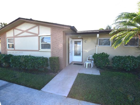 2862 W Crosley Dr C, West Palm Beach FL 33415