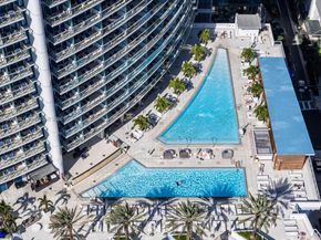 200 Biscayne Boulevard Way 3407, Miami FL 33131