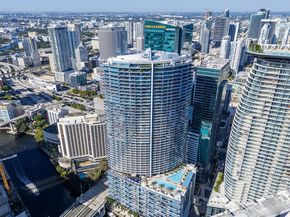 200 Biscayne Boulevard Way 3407, Miami FL 33131