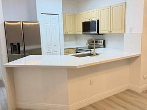 6482 Catalina Ln 6482, Tamarac FL 33321