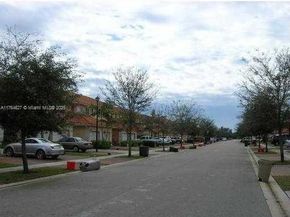 6482 Catalina Ln 6482, Tamarac FL 33321