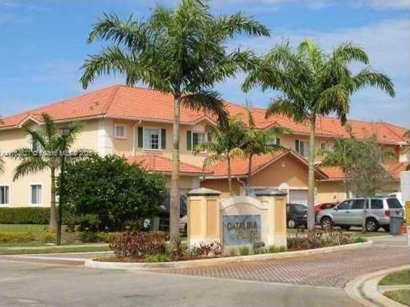 6482 Catalina Ln 6482, Tamarac FL 33321