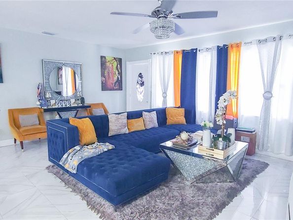 232 NE 160th St, Miami FL 33162