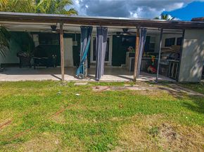 232 NE 160th St, Miami FL 33162