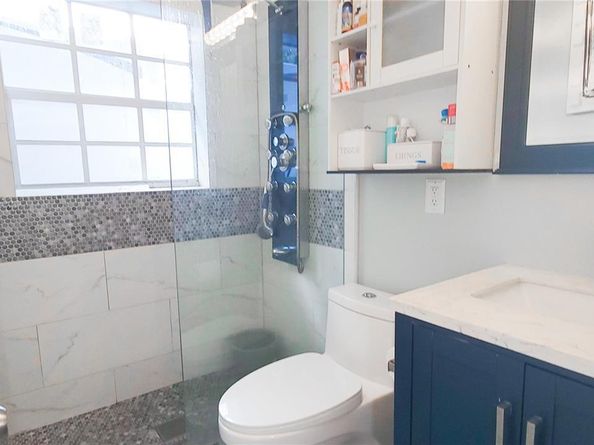 232 NE 160th St, Miami FL 33162