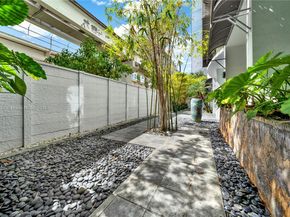 234 NE 3rd St 601, Miami FL 33132