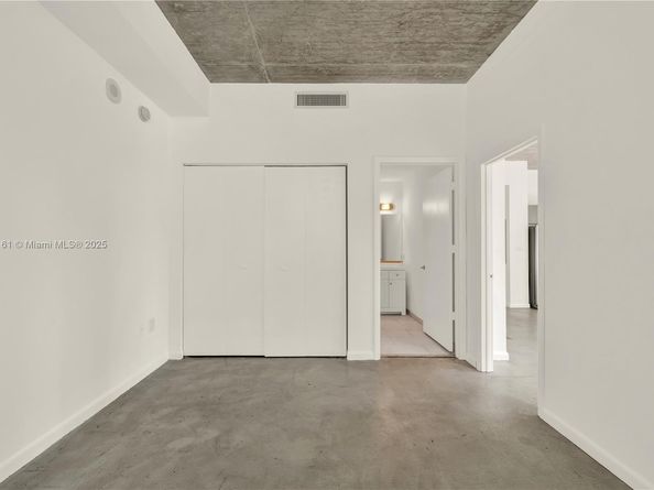 234 NE 3rd St 601, Miami FL 33132