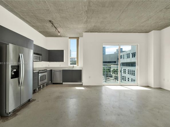 234 NE 3rd St 601, Miami FL 33132