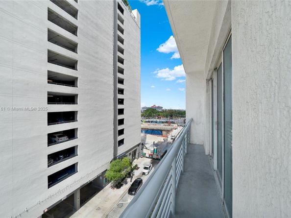 234 NE 3rd St 601, Miami FL 33132