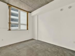 234 NE 3rd St 601, Miami FL 33132