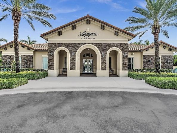8936 W 35th Ln, Hialeah FL 33018