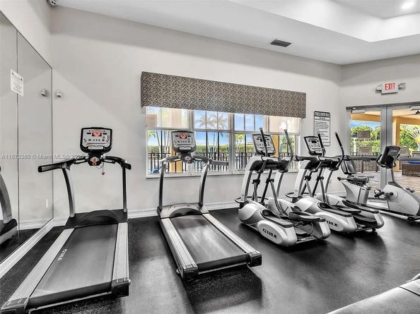 8936 W 35th Ln, Hialeah FL 33018