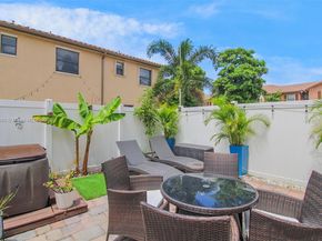 8936 W 35th Ln, Hialeah FL 33018