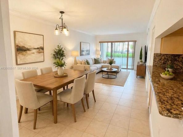 1122 Coral Club Dr 1122, Coral Springs FL 33071