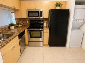 1122 Coral Club Dr 1122, Coral Springs FL 33071