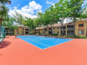 1122 Coral Club Dr 1122, Coral Springs FL 33071