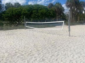 7720 Harding Ave 3, Miami Beach FL 33141