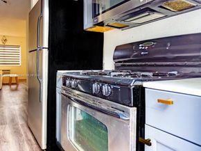 7720 Harding Ave 3, Miami Beach FL 33141