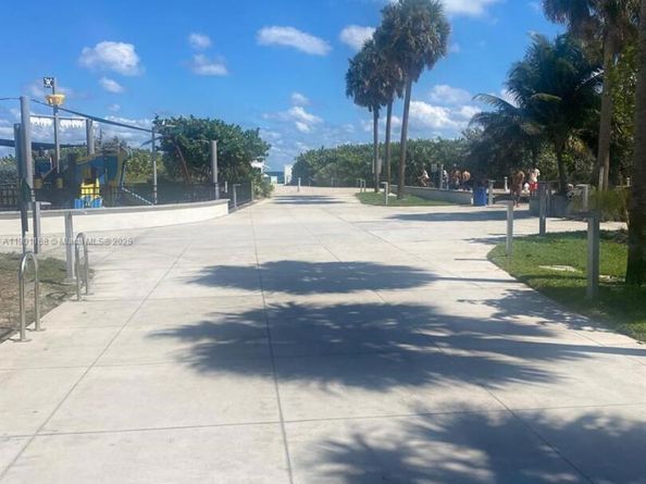 7720 Harding Ave 3, Miami Beach FL 33141