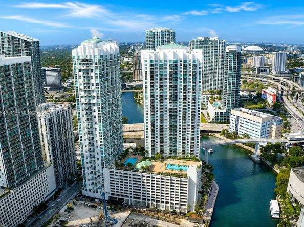 41 SE 5th St 1412, Miami FL 33131