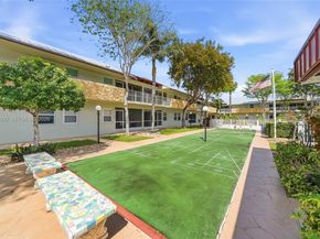860 SE 6th Ave 311, Deerfield Beach FL 33441