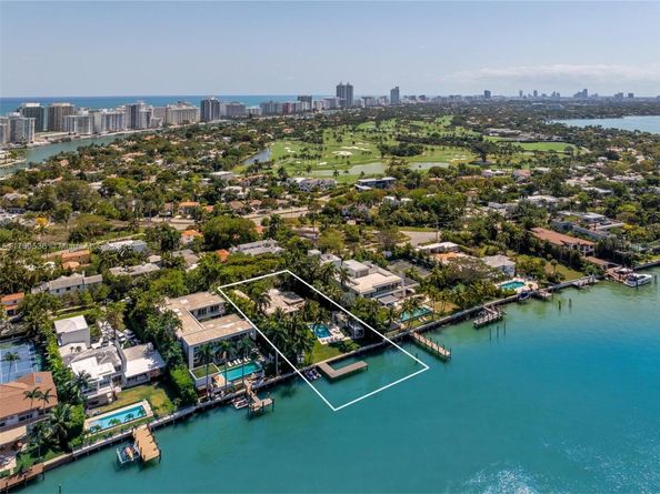 6380 N Bay Rd, Miami Beach FL 33141