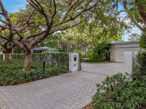 6380 N Bay Rd, Miami Beach FL 33141