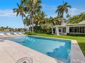 6380 N Bay Rd, Miami Beach FL 33141