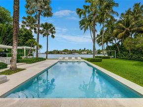 6380 N Bay Rd, Miami Beach FL 33141