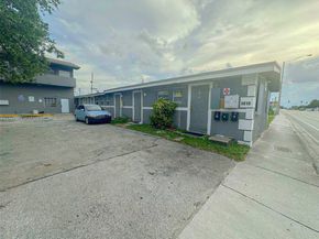 Undisclosed Address #A11897984, West Park FL 33021