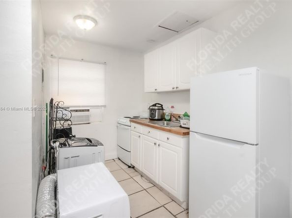 Undisclosed Address #A11897984, West Park FL 33021