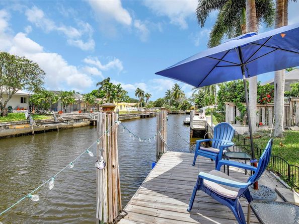 6001 SW 18th St, Plantation FL 33317