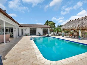 6001 SW 18th St, Plantation FL 33317