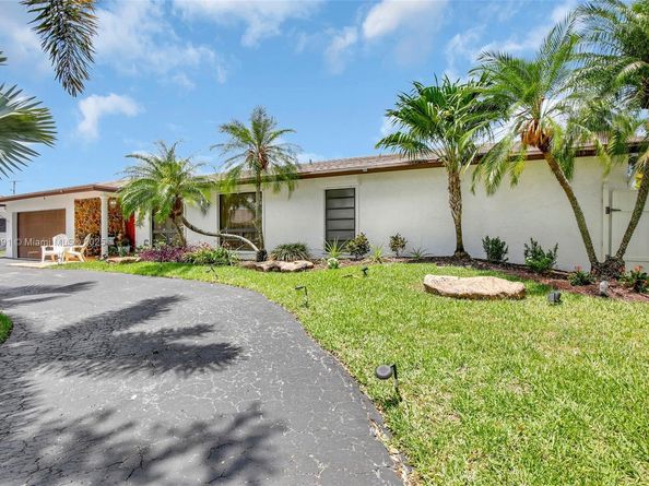 6001 SW 18th St, Plantation FL 33317