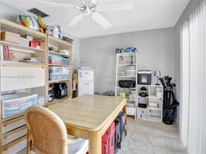 6001 SW 18th St, Plantation FL 33317