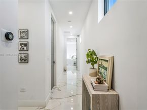 2320 SW 14th St, Miami FL 33145