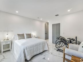 2320 SW 14th St, Miami FL 33145