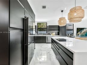 2320 SW 14th St, Miami FL 33145