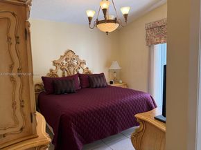 15390 SW 76th Ter 105, Miami FL 33193