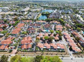 15390 SW 76th Ter 105, Miami FL 33193